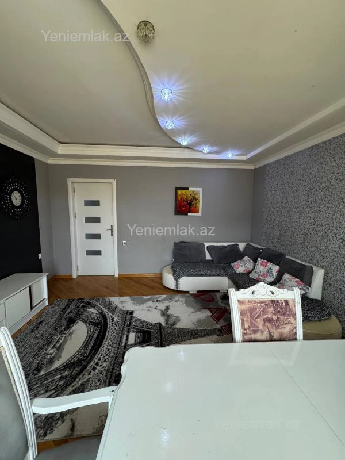 Satılır 3 otaqlı yeni tikili 65 m²