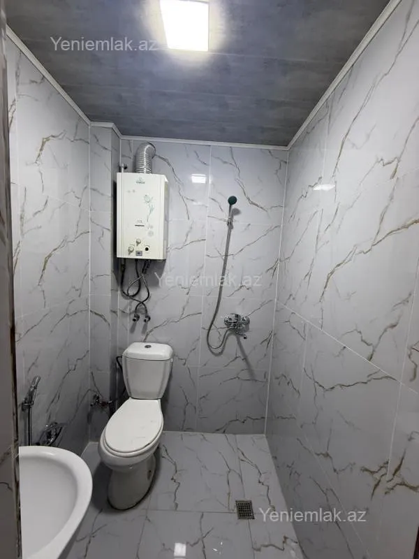 Satılır 2 otaqlı köhnə tikili 35 m²