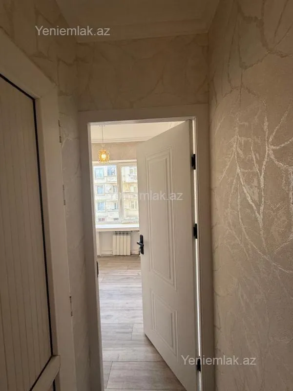 Satılır 2 otaqlı köhnə tikili 35 m²