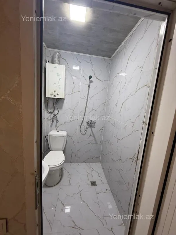 Satılır 2 otaqlı köhnə tikili 35 m²
