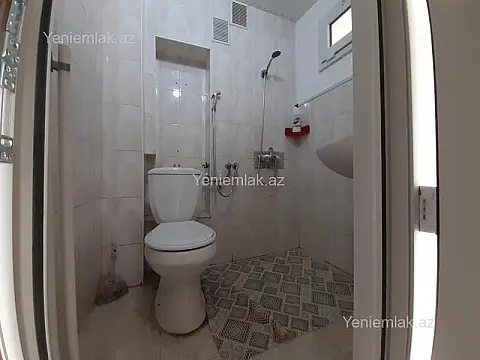 Satılır 3 otaqlı köhnə tikili 55 m²