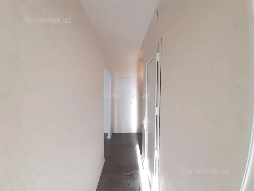 Satılır 3 otaqlı köhnə tikili 55 m²