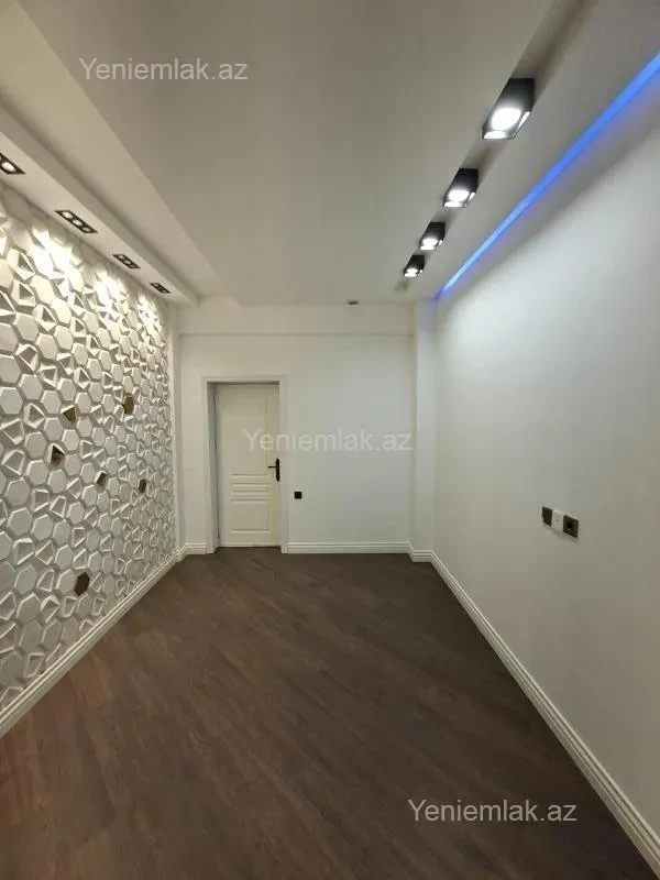 Satılır 3 otaqlı yeni tikili 90 m²