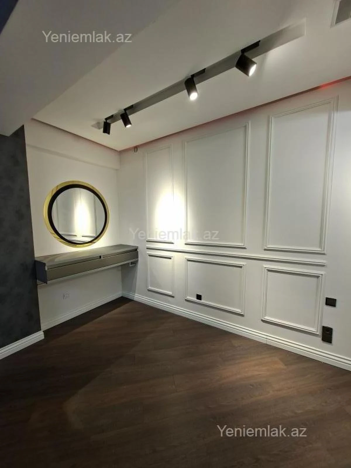 Satılır 3 otaqlı yeni tikili 90 m²