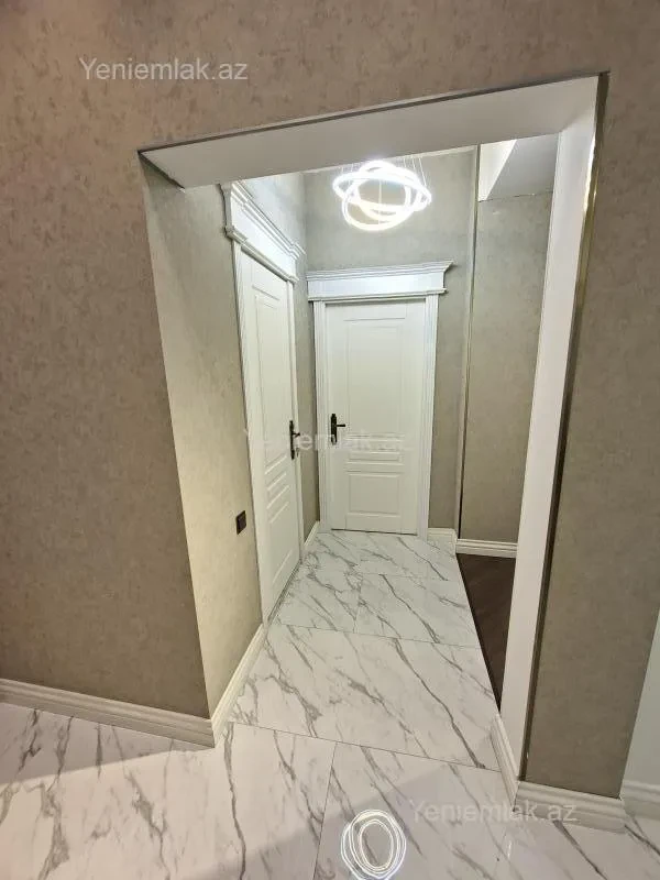 Satılır 3 otaqlı yeni tikili 90 m²