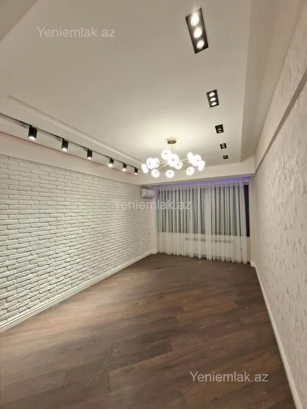 Satılır 3 otaqlı yeni tikili 90 m²