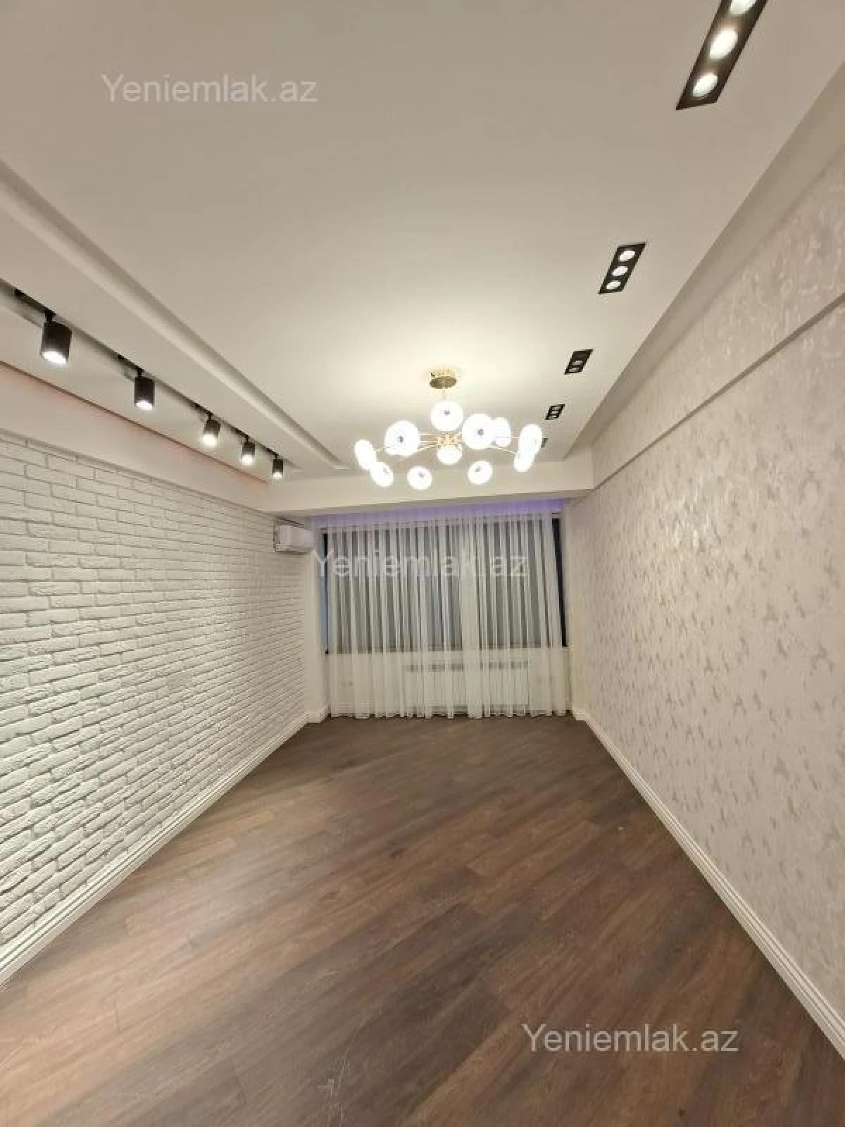 Satılır 3 otaqlı yeni tikili 90 m²