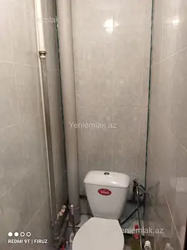 Satılır 3 otaqlı köhnə tikili 74 m²