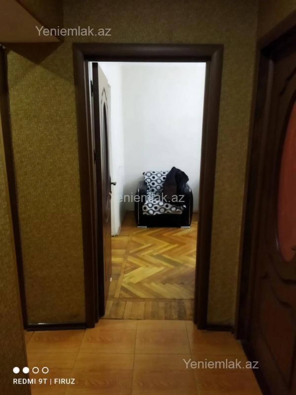 Satılır 3 otaqlı köhnə tikili 74 m²