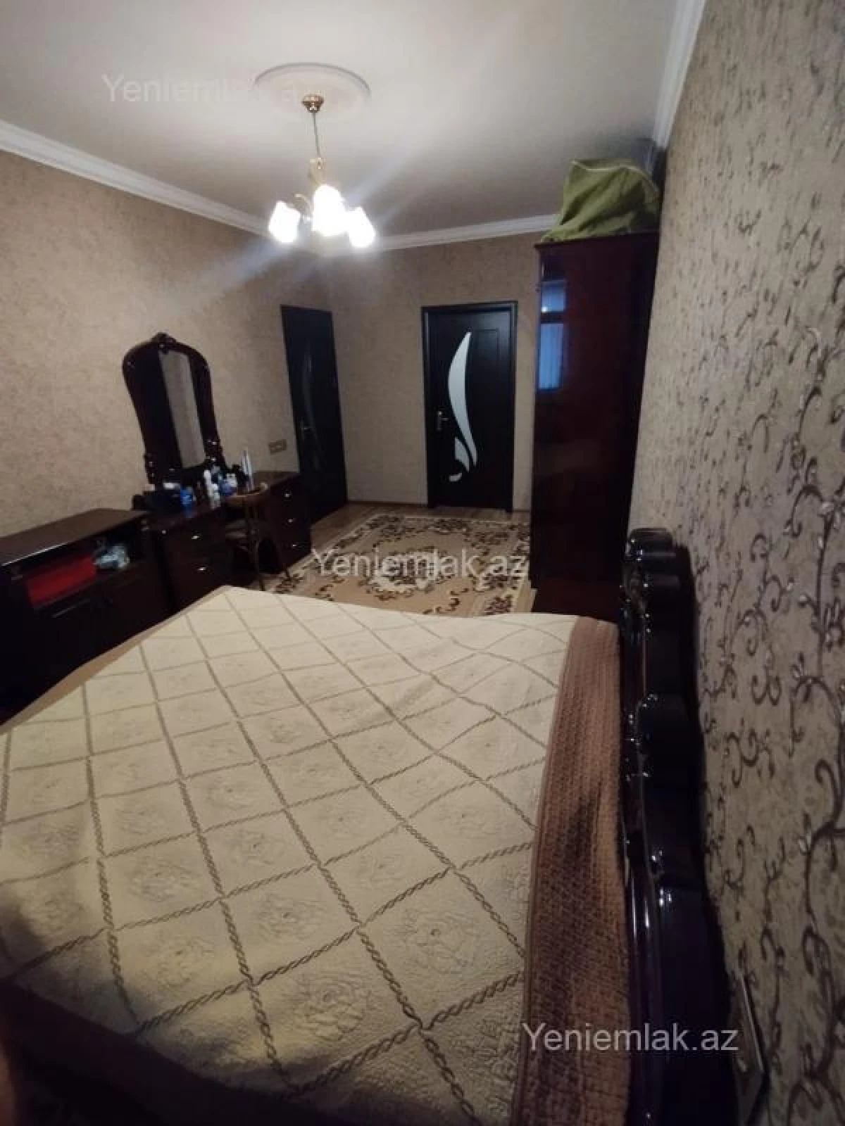 Satılır 3 otaqlı köhnə tikili 80 m²