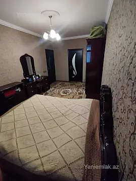 Satılır 3 otaqlı köhnə tikili 80 m²