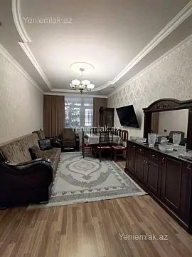Satılır 3 otaqlı köhnə tikili 80 m²
