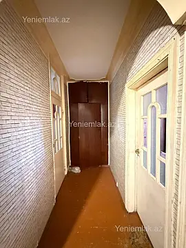 Satılır 2 otaqlı köhnə tikili 55 m²