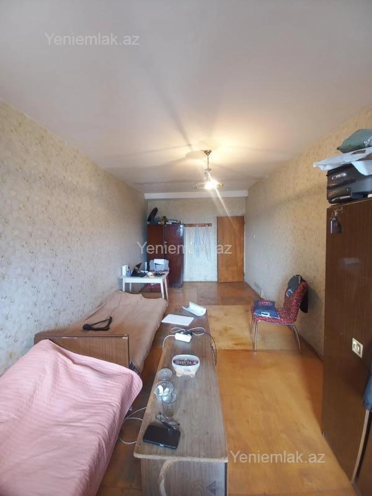 Satılır 1 otaqlı köhnə tikili 45 m²