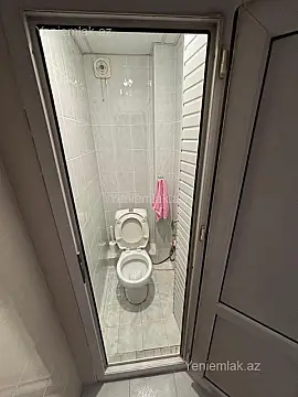 Satılır 3 otaqlı köhnə tikili 70 m²