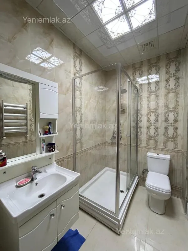 Satılır 4 otaqlı yeni tikili 142 m²