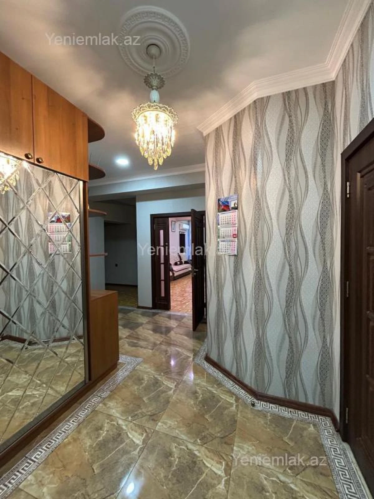 Satılır 4 otaqlı yeni tikili 142 m²