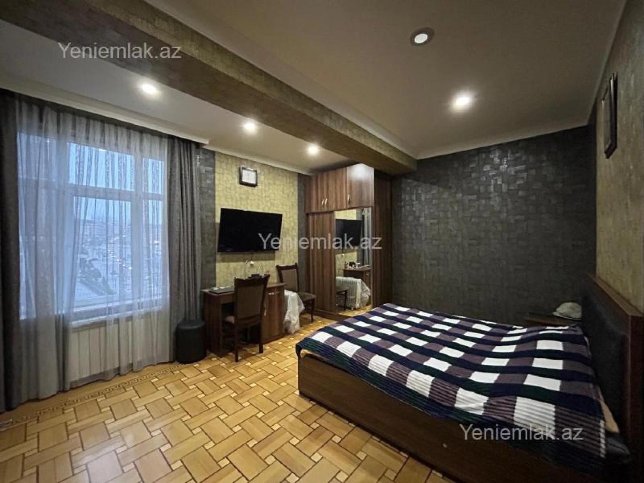 Satılır 4 otaqlı yeni tikili 142 m²