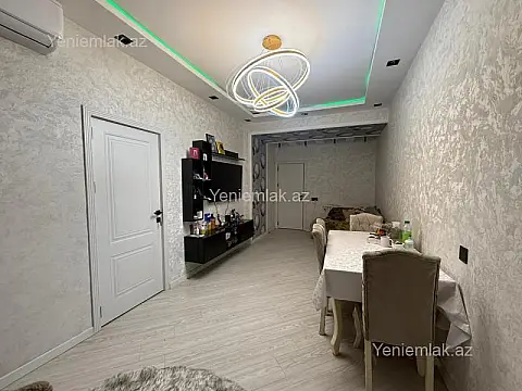 Satılır 2 otaqlı yeni tikili 82 m²