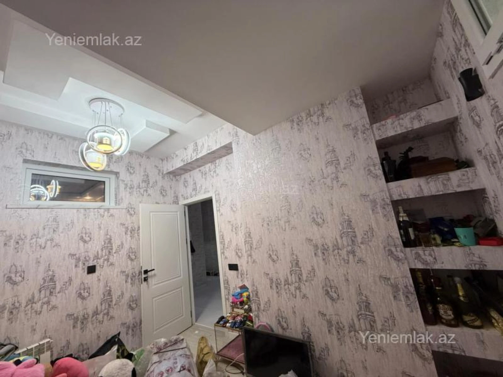 Satılır 2 otaqlı yeni tikili 82 m²