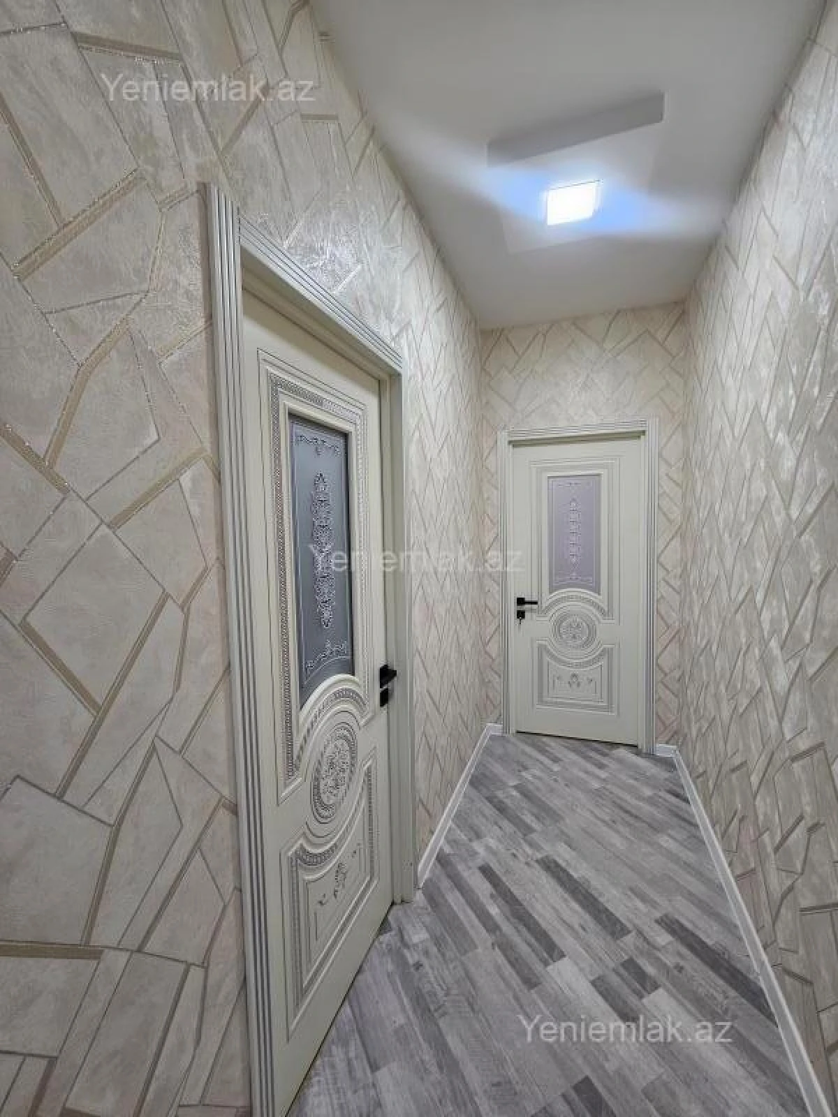 Satılır 3 otaqlı yeni tikili 74 m²