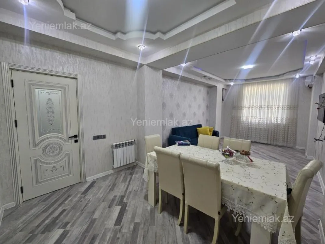 Satılır 3 otaqlı yeni tikili 74 m²