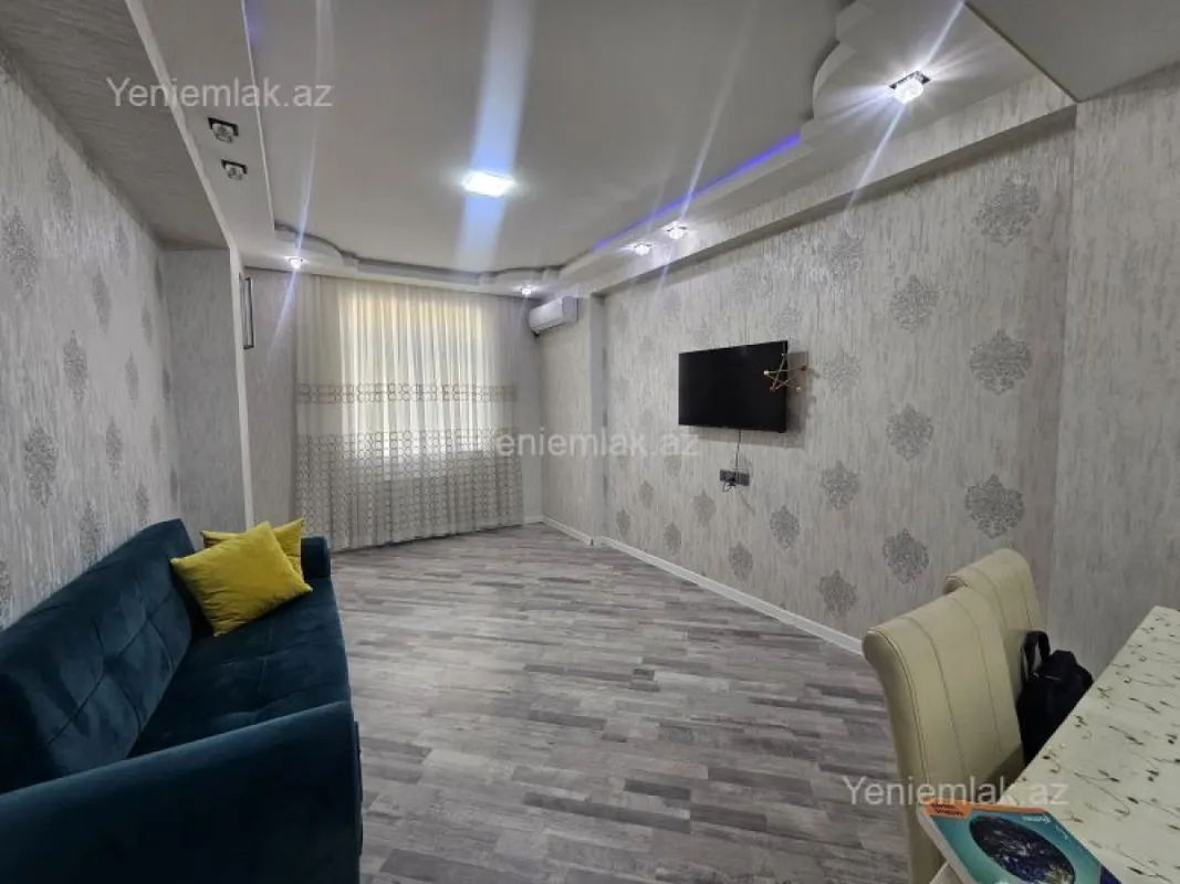 Satılır 3 otaqlı yeni tikili 74 m²