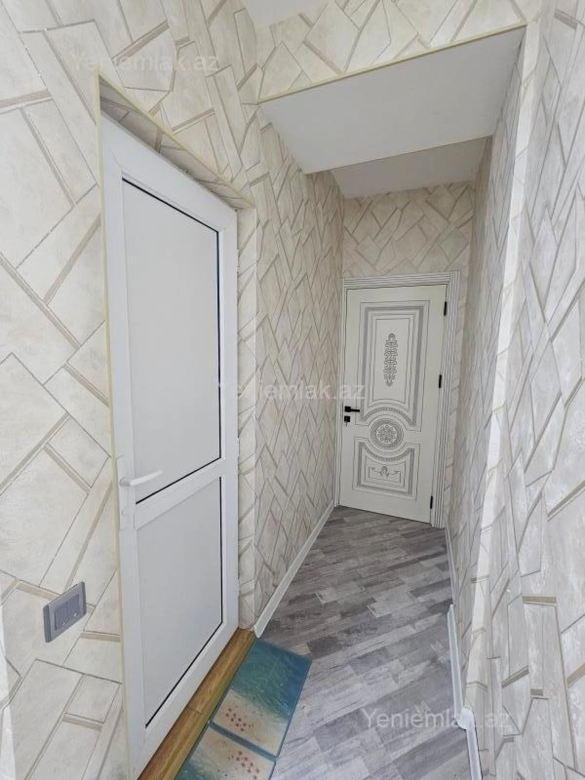 Satılır 3 otaqlı yeni tikili 74 m²