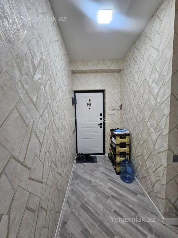 Satılır 3 otaqlı yeni tikili 74 m²