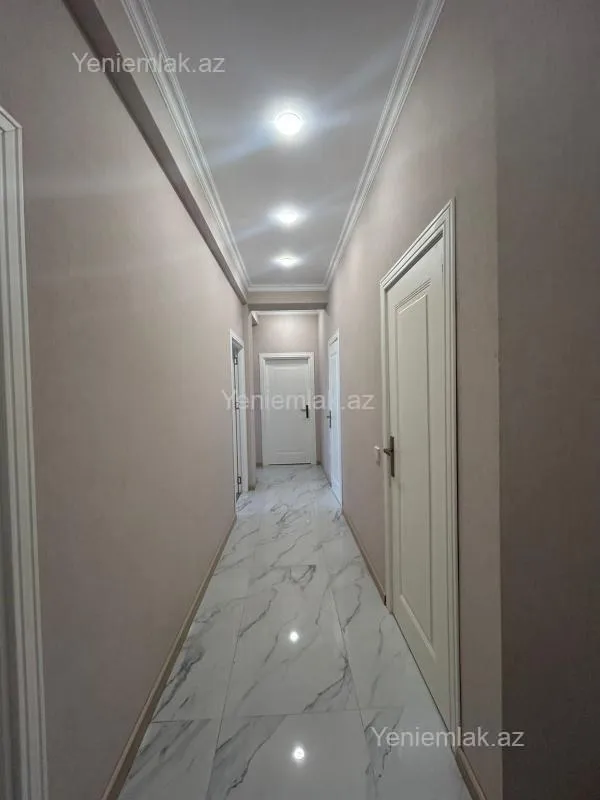 Satılır 3 otaqlı yeni tikili 105 m²