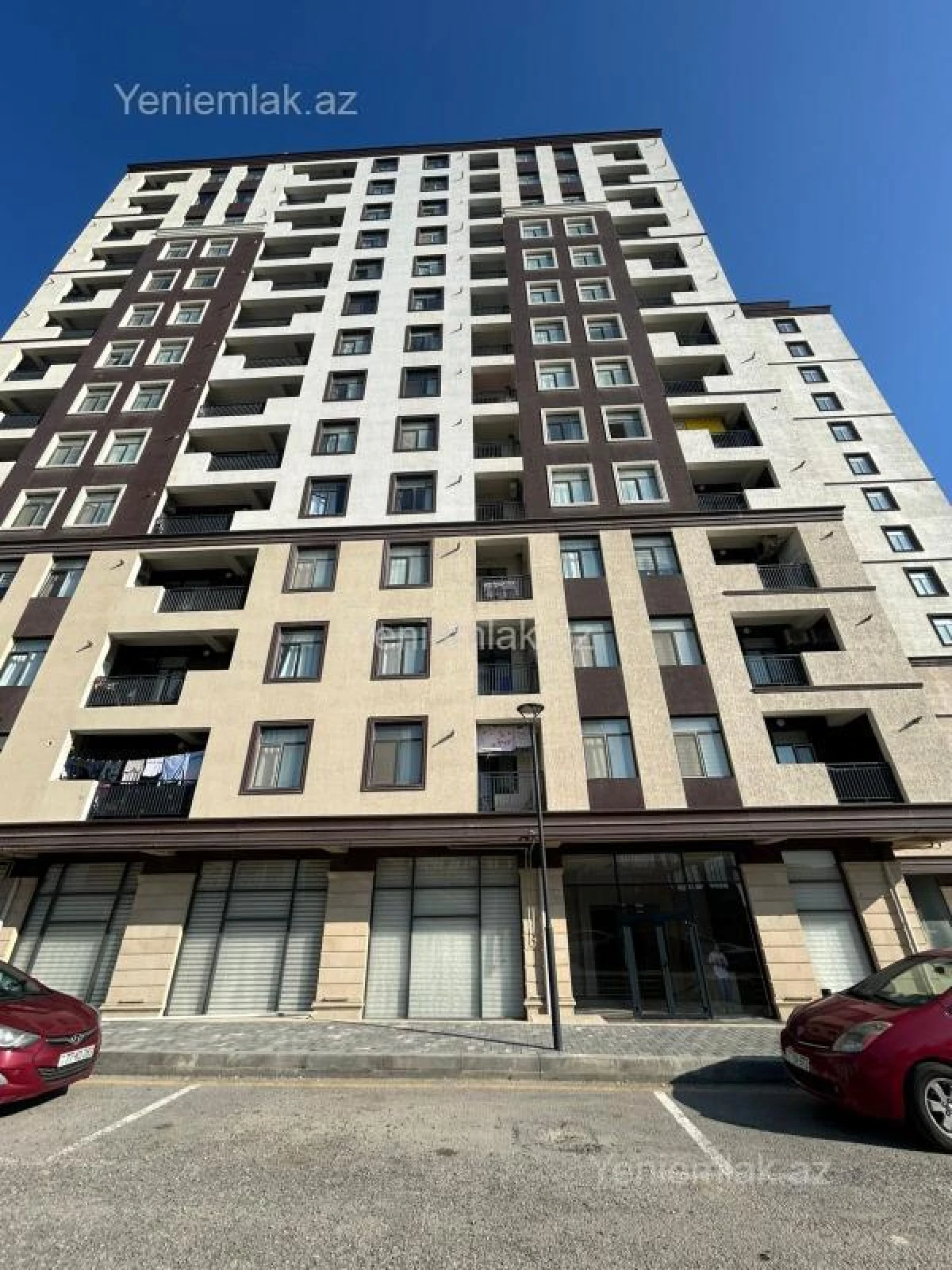 Satılır 3 otaqlı yeni tikili 105 m²