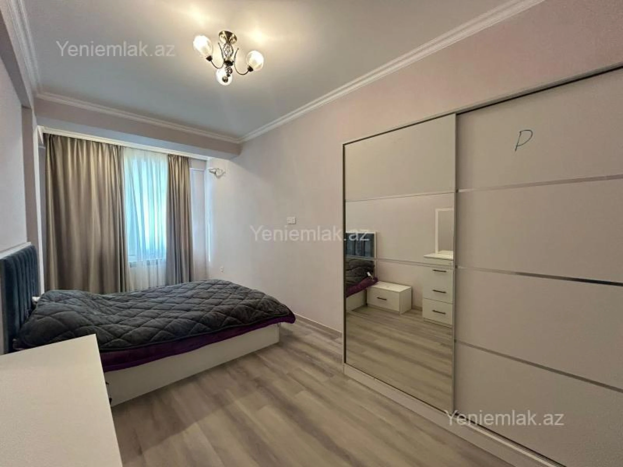Satılır 3 otaqlı yeni tikili 105 m²