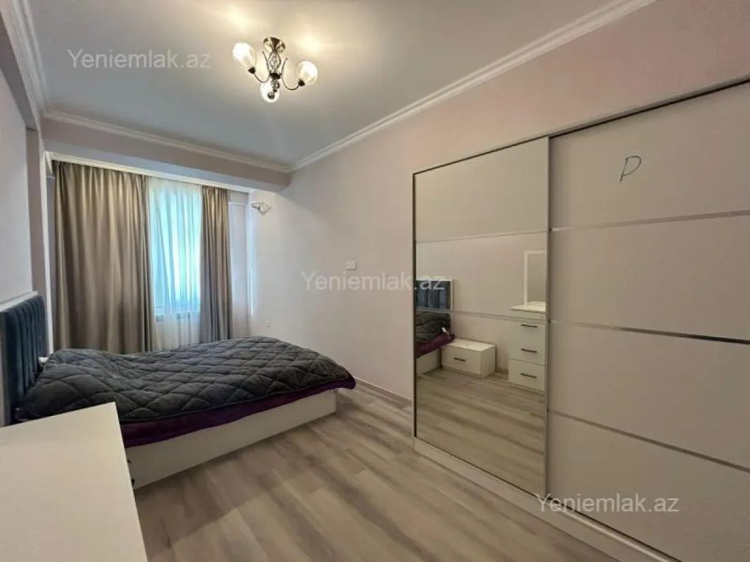 Satılır 3 otaqlı yeni tikili 105 m²