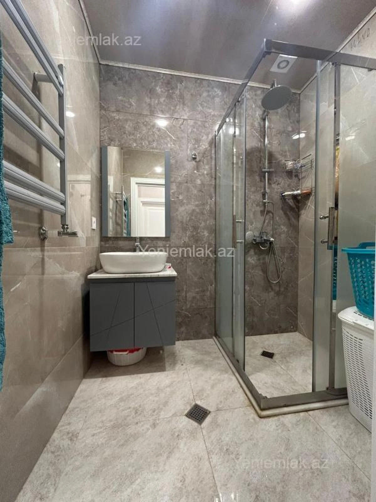 Satılır 3 otaqlı yeni tikili 105 m²