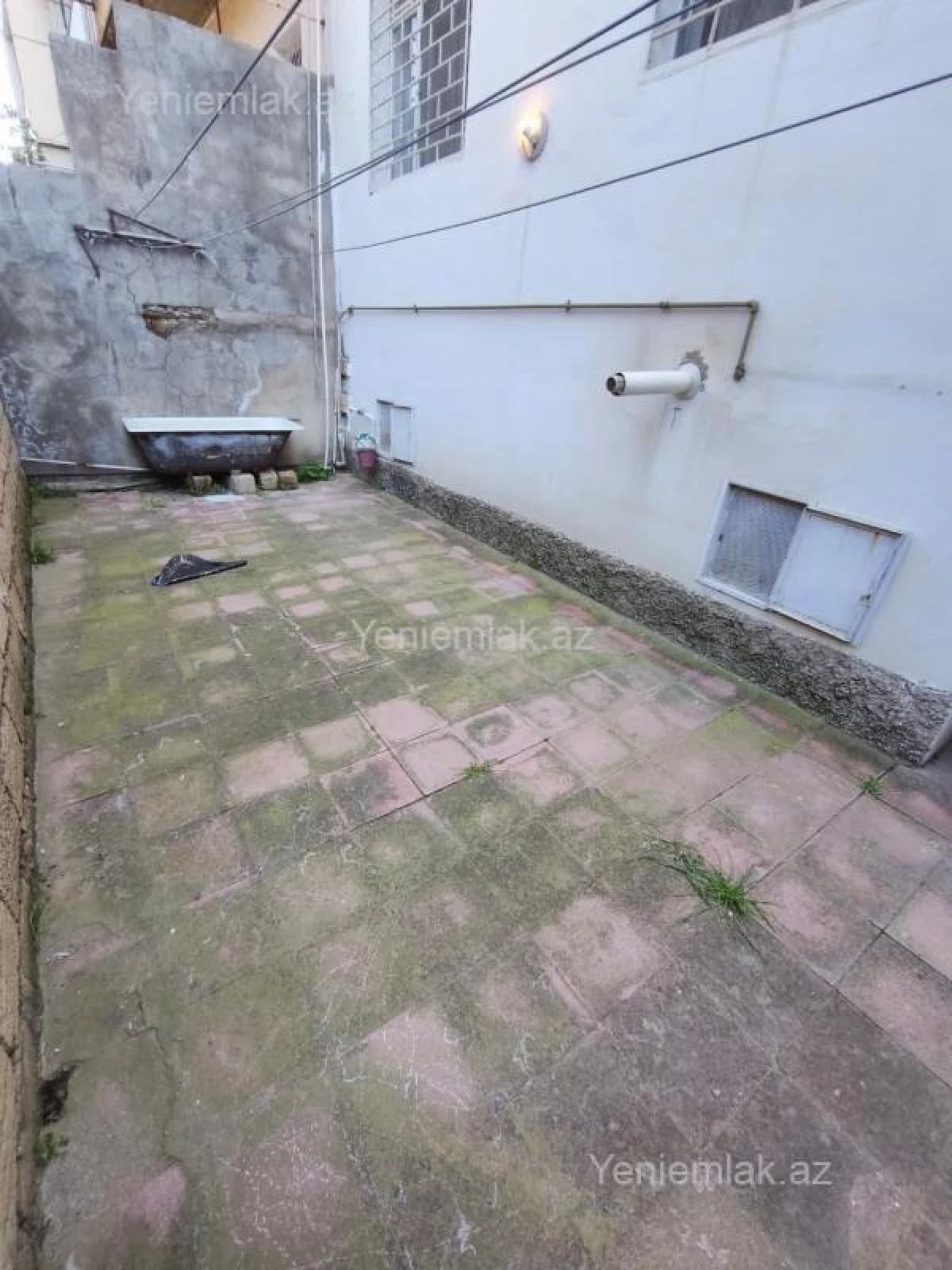 Satılır 3 otaqlı köhnə tikili 52 m²