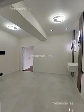 Satılır 3 otaqlı yeni tikili 74 m²