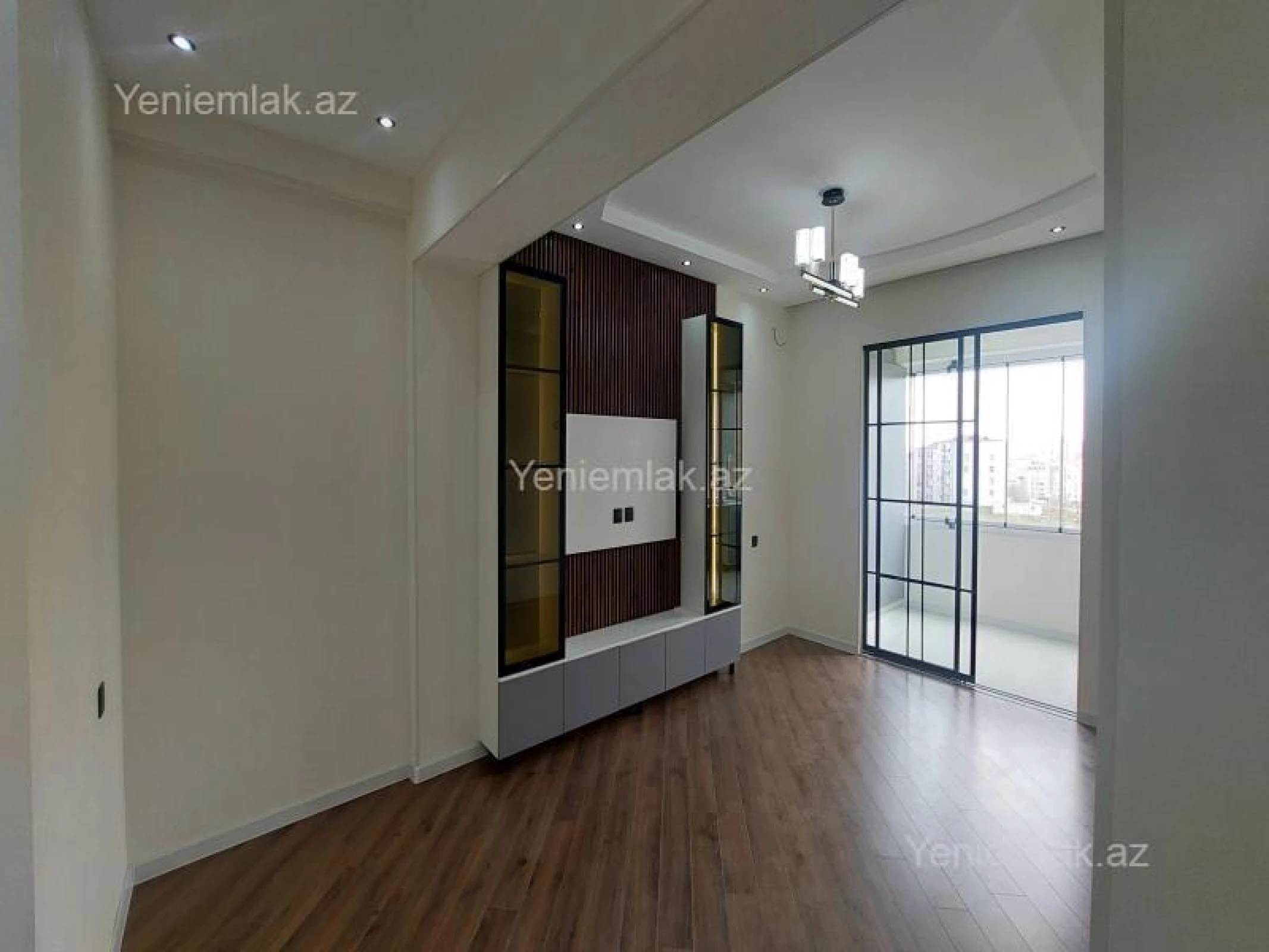 Satılır 3 otaqlı yeni tikili 74 m²