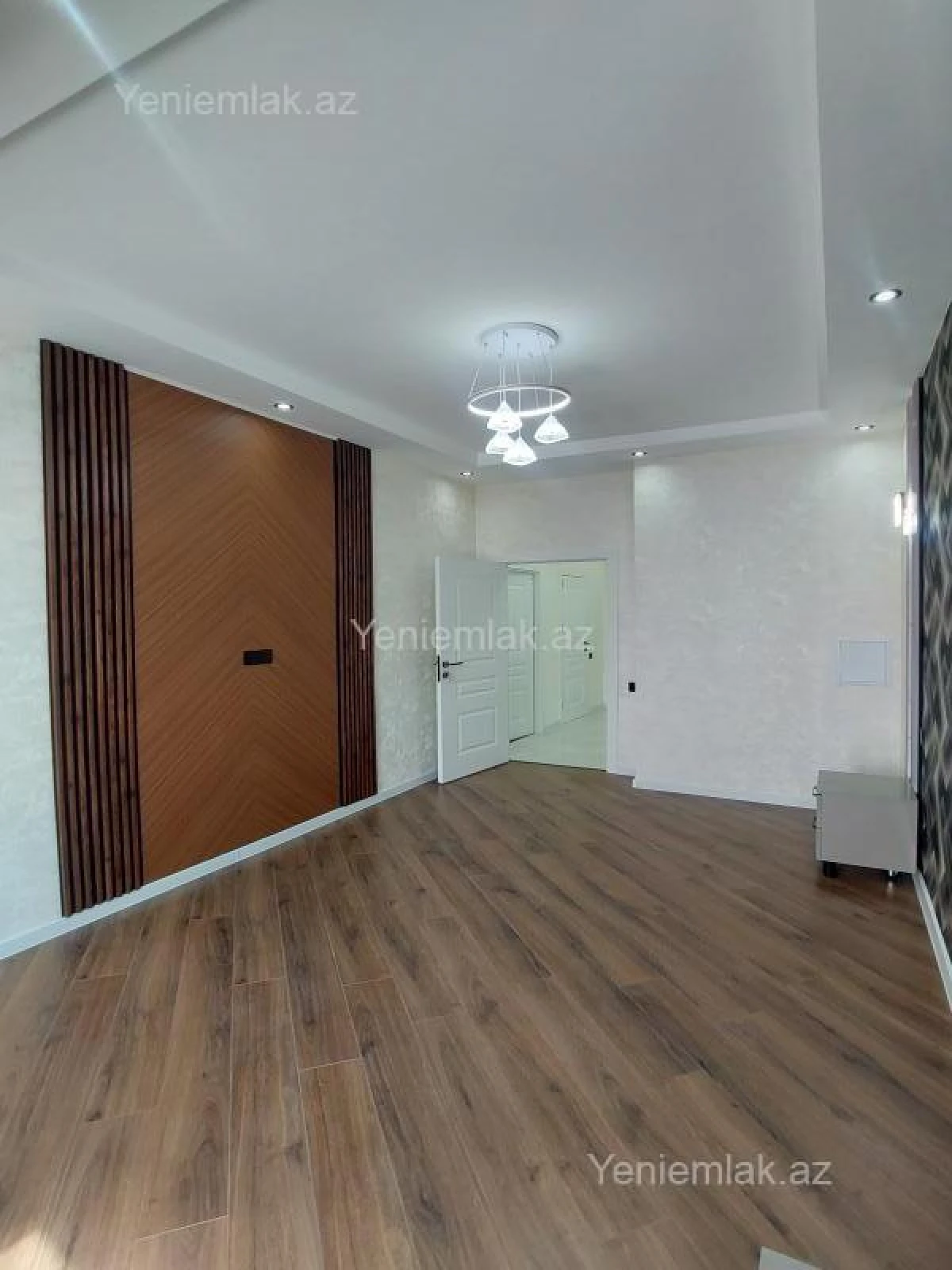 Satılır 3 otaqlı yeni tikili 74 m²