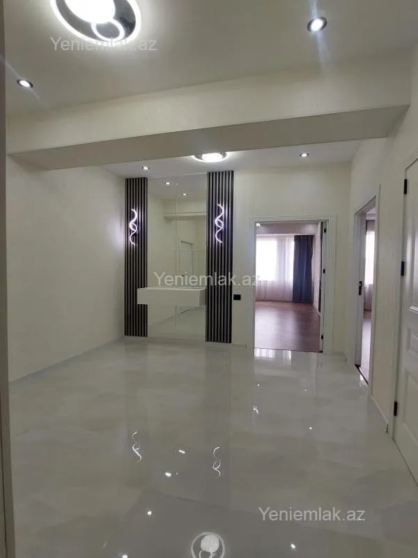 Satılır 3 otaqlı yeni tikili 74 m²