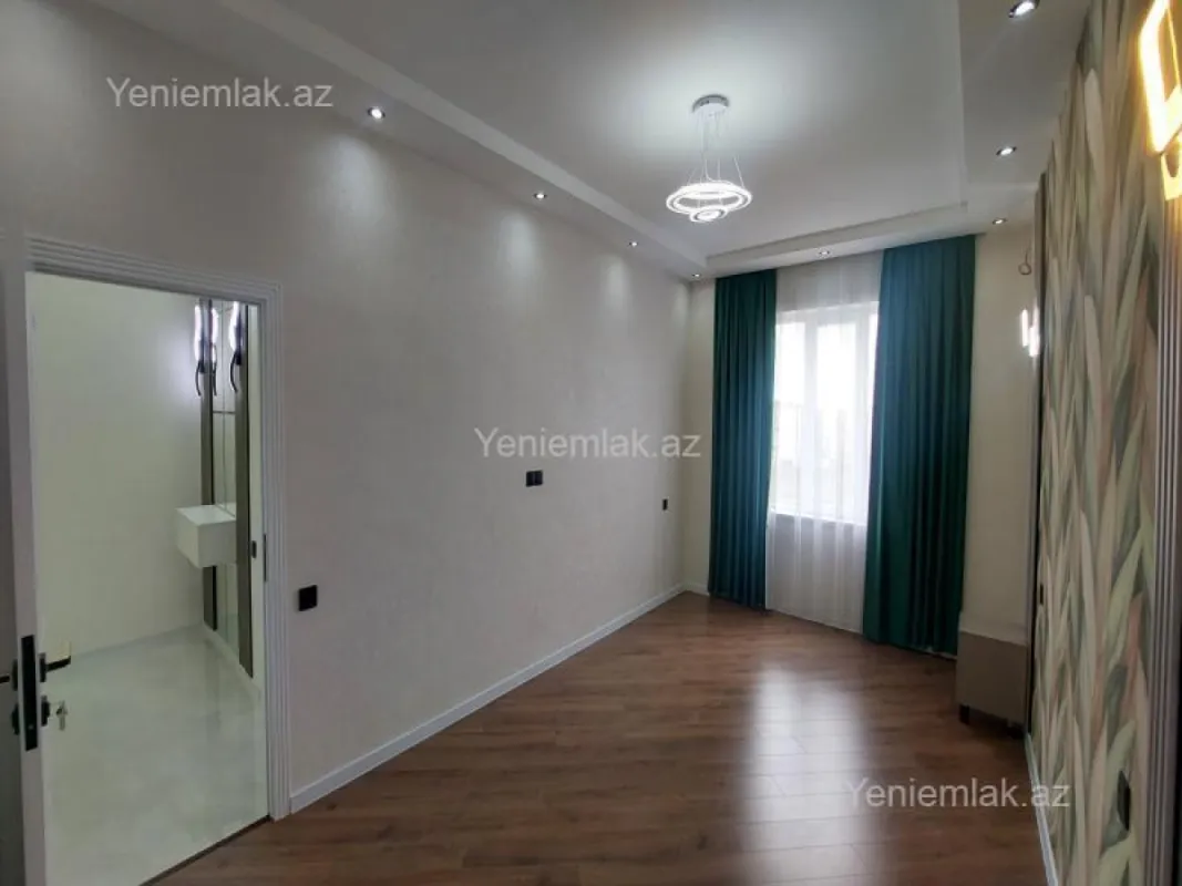 Satılır 3 otaqlı yeni tikili 74 m²