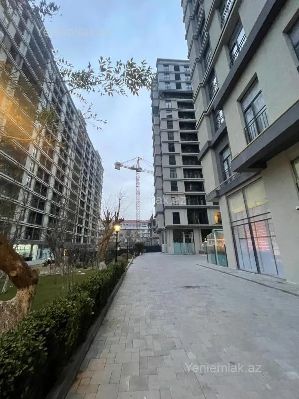 Satılır 3 otaqlı yeni tikili 103 m²