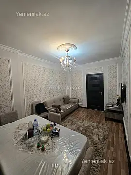 Satılır 3 otaqlı köhnə tikili 80 m²