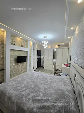 Satılır 3 otaqlı köhnə tikili 80 m²