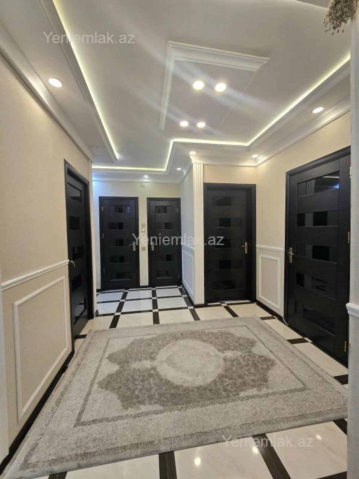 Satılır 3 otaqlı köhnə tikili 80 m²