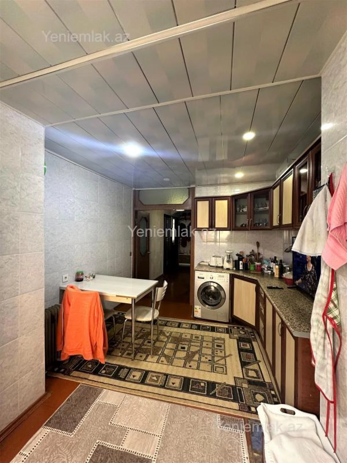 Satılır 3 otaqlı köhnə tikili 80 m²