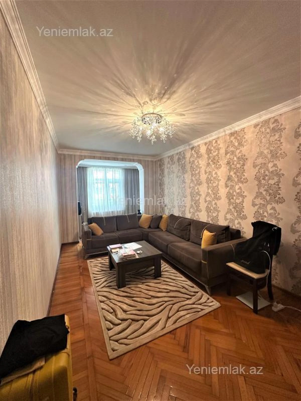 Satılır 3 otaqlı köhnə tikili 80 m²