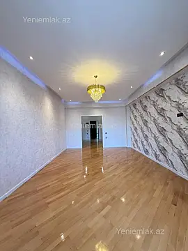 Satılır 3 otaqlı yeni tikili 135 m²