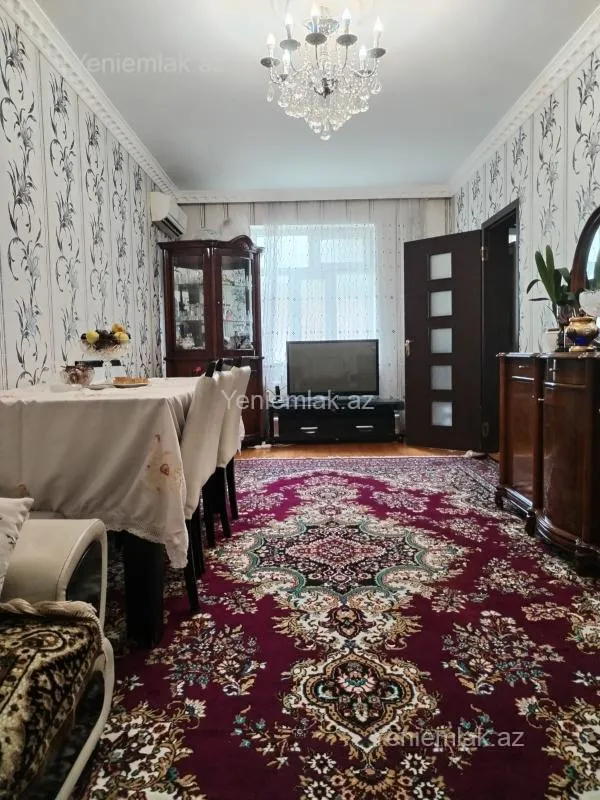 Satılır 4 otaqlı həyət evi 130 m²