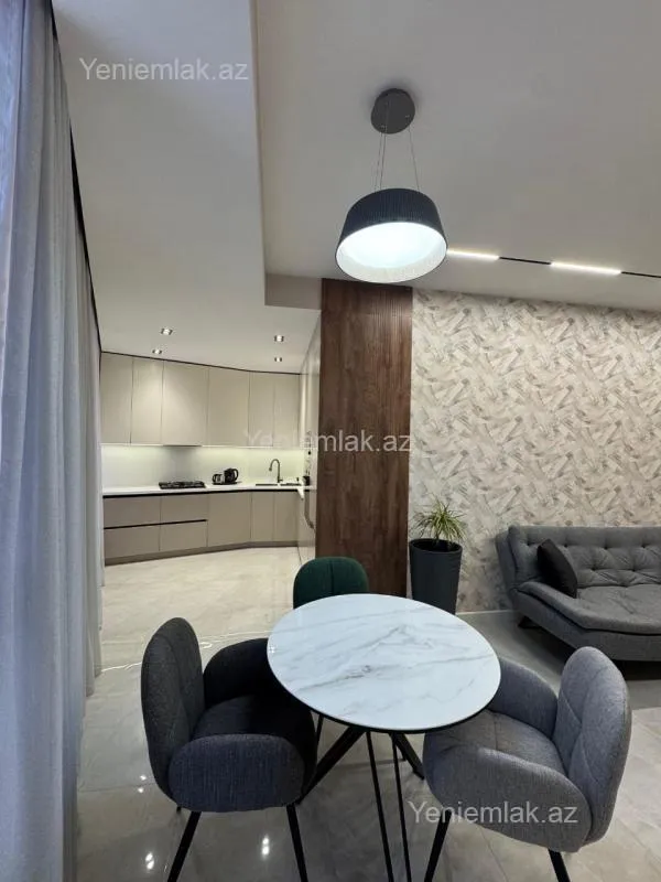 Satılır 2 otaqlı yeni tikili 92 m²