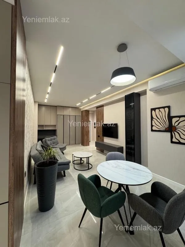 Satılır 2 otaqlı yeni tikili 92 m²